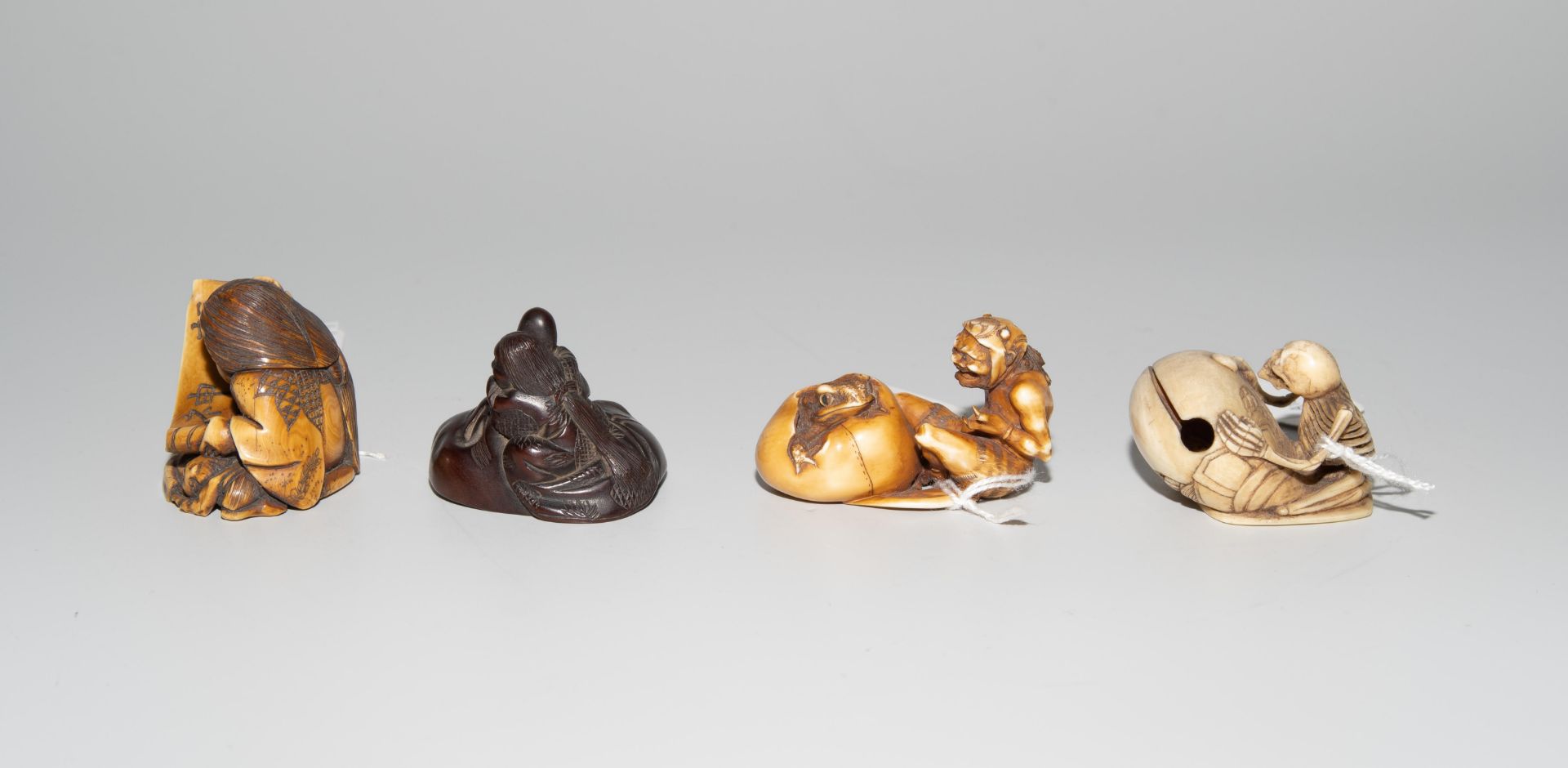 Lot: 4 Netsuke - Image 3 of 7