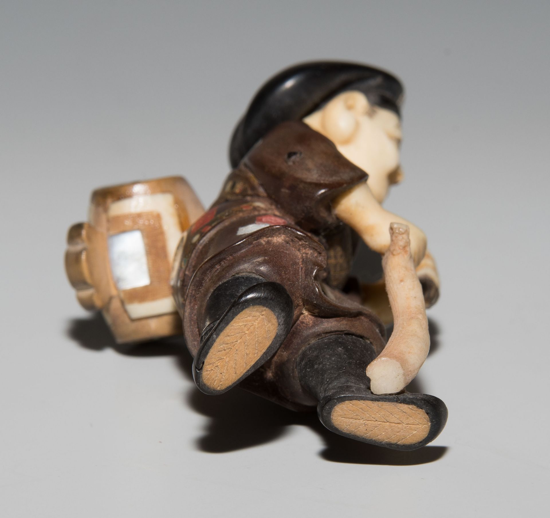 Netsuke - Bild 7 aus 7