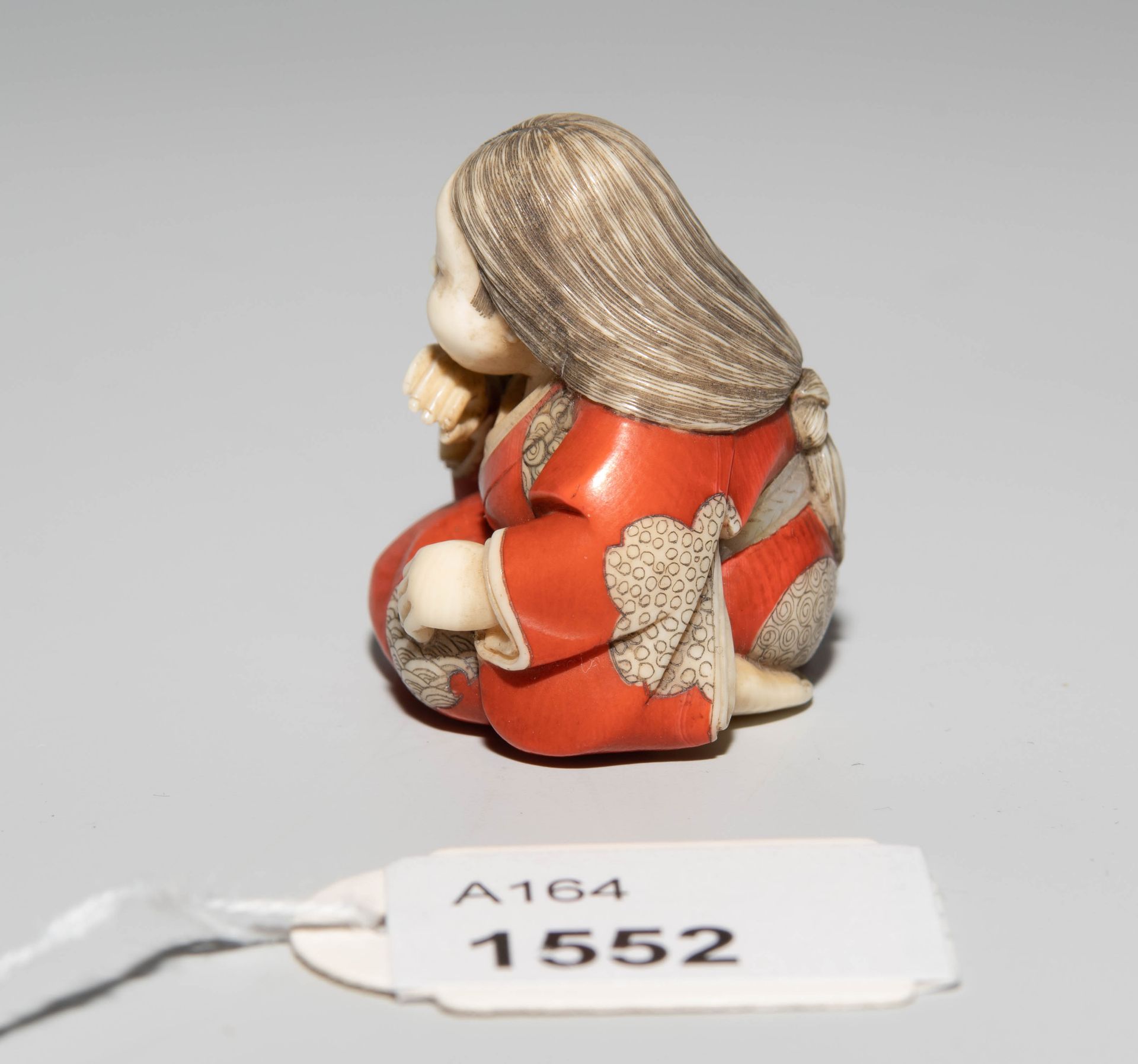 Netsuke von Yasuaki (Homei) - Bild 3 aus 7