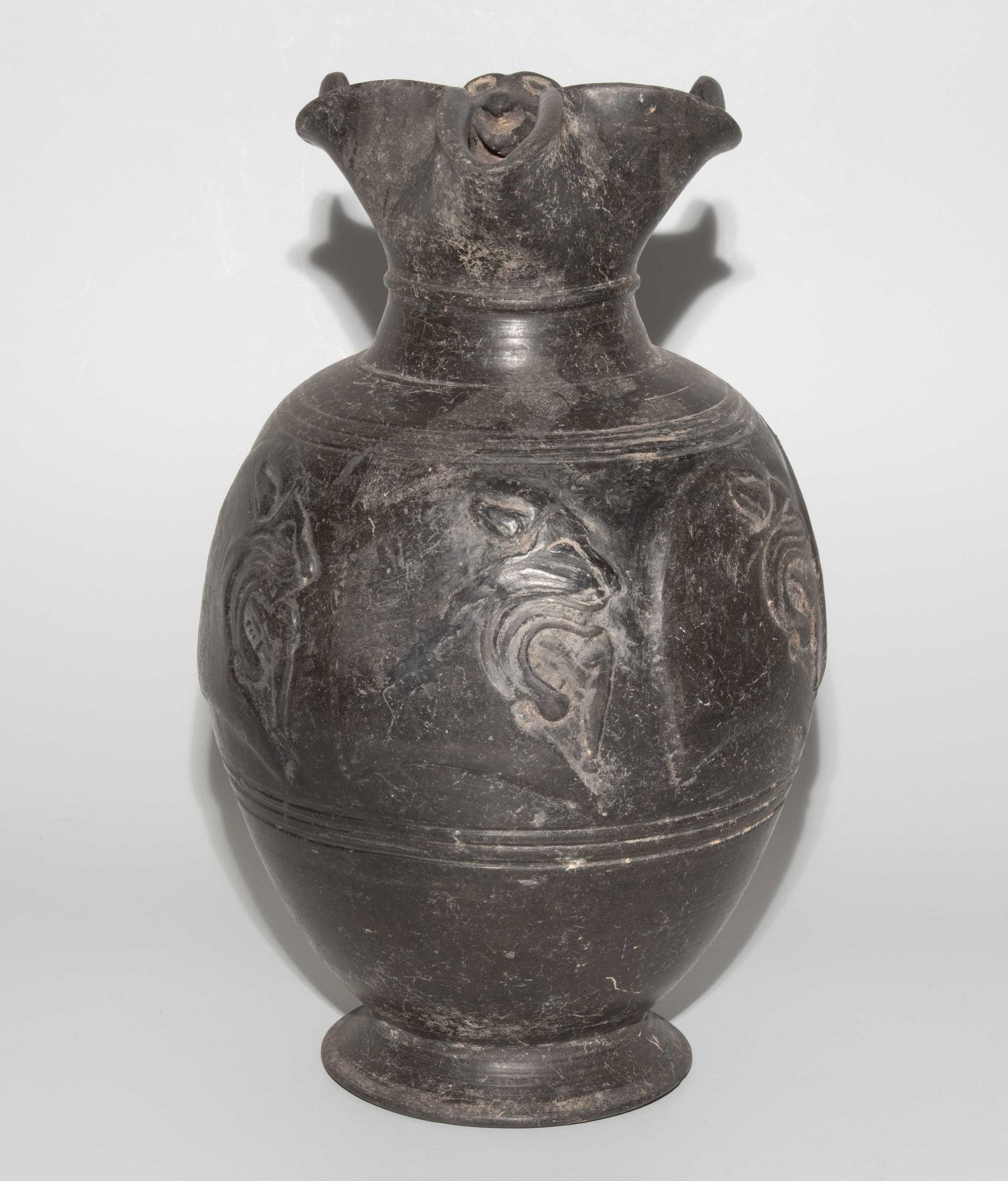 Oinochoe - Image 3 of 7