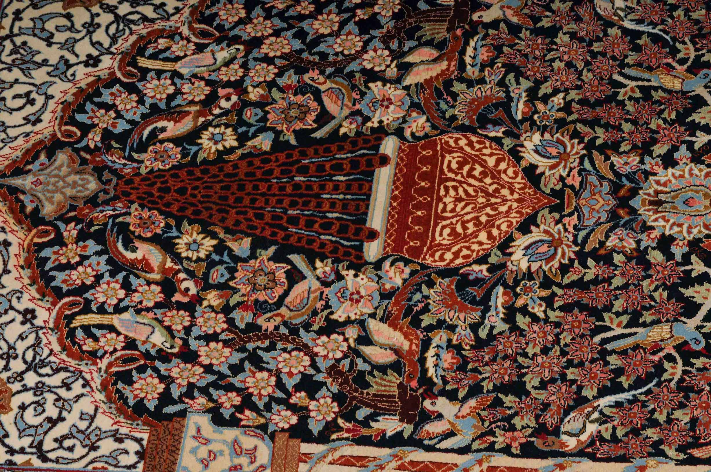 Isfahan - Image 8 of 13
