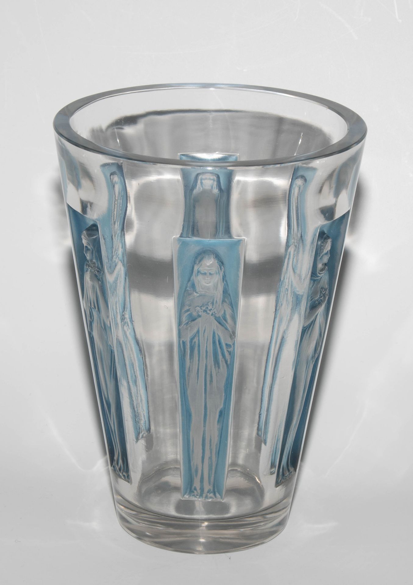 René Lalique, Vase "Gobelet Six Figurines" - Image 5 of 7