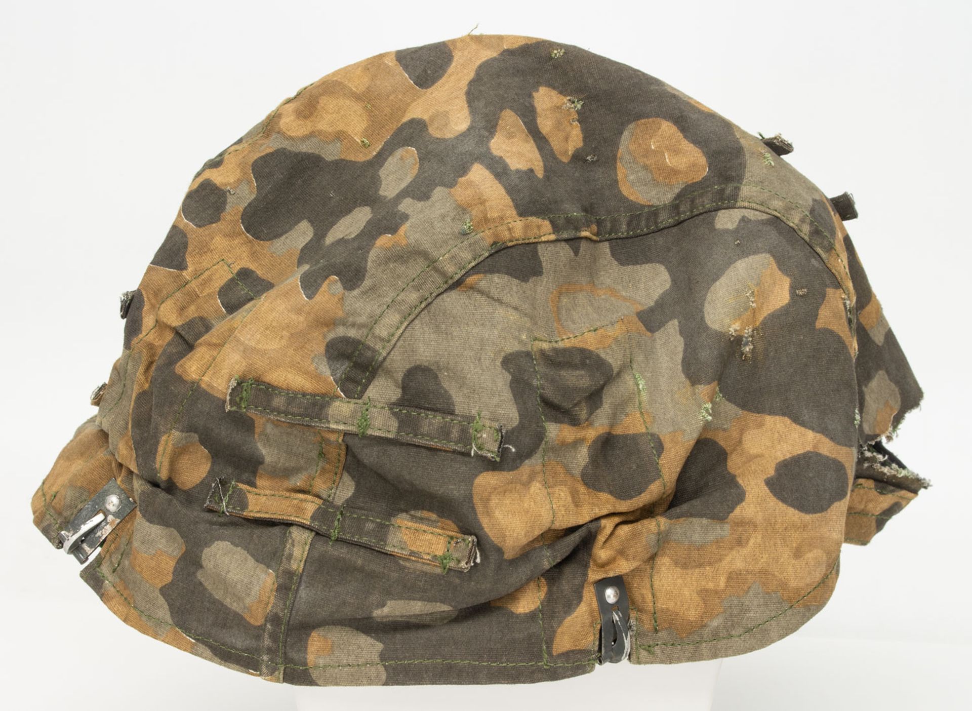 Flecktarn-Stahlhelmüberzug