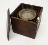 Antiker Gimbal Kompass