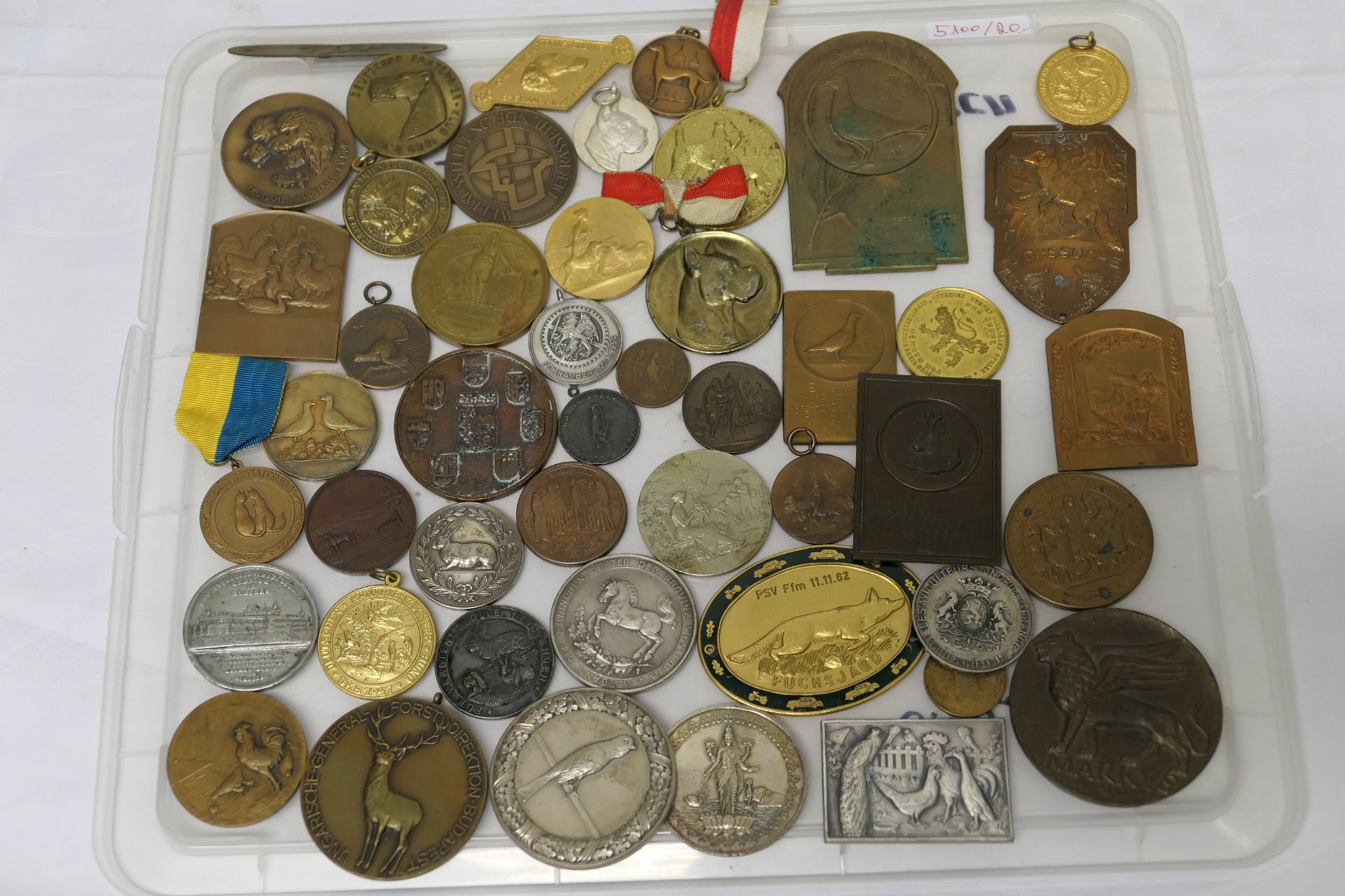 Sammlung von ca. 40 Medaillen und Plaketten