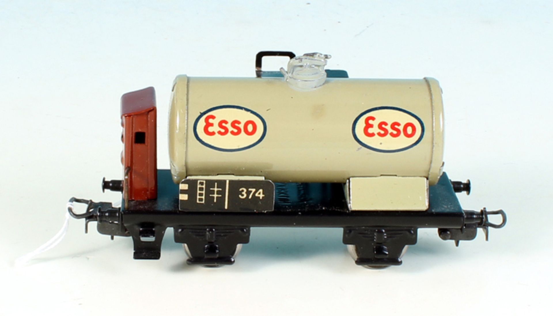 MÄRKLIN Kesselwagen 374 "ESSO oval" -  Spur H0