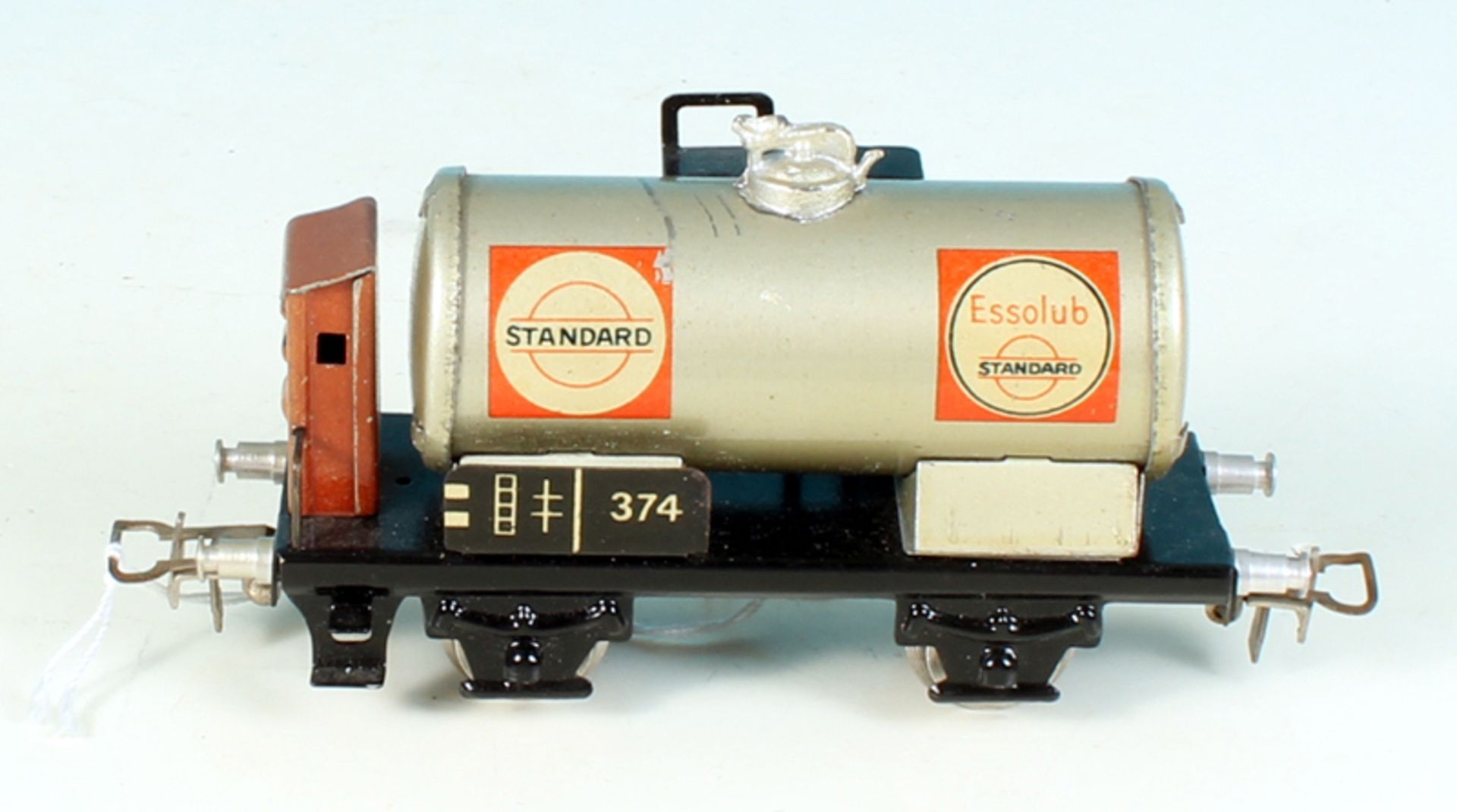 MÄRKLIN Kesselwagen 374 "ESSO" -  Spur H0