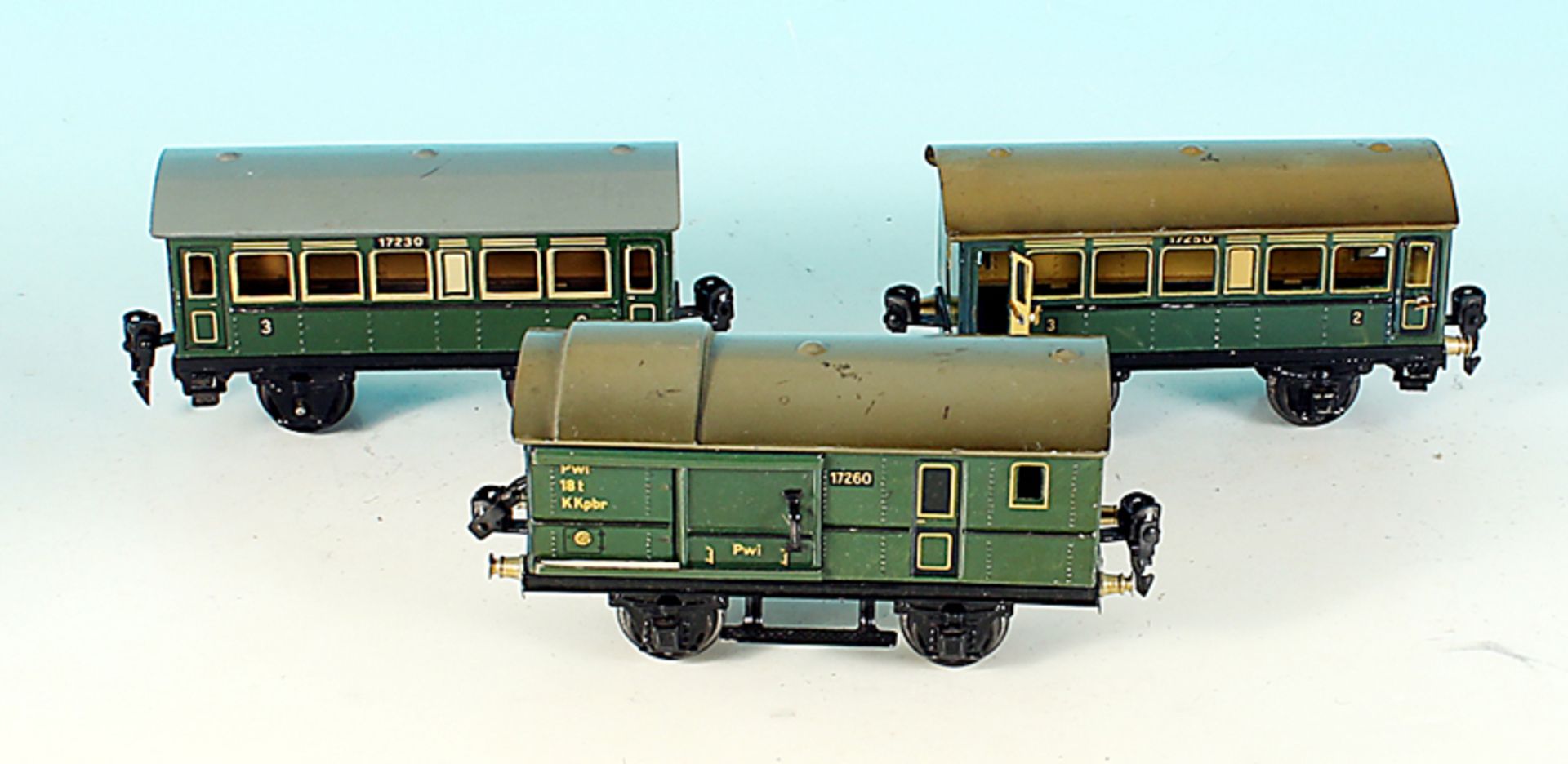 3 MÄRKLIN Personenwagen -  Spur 0