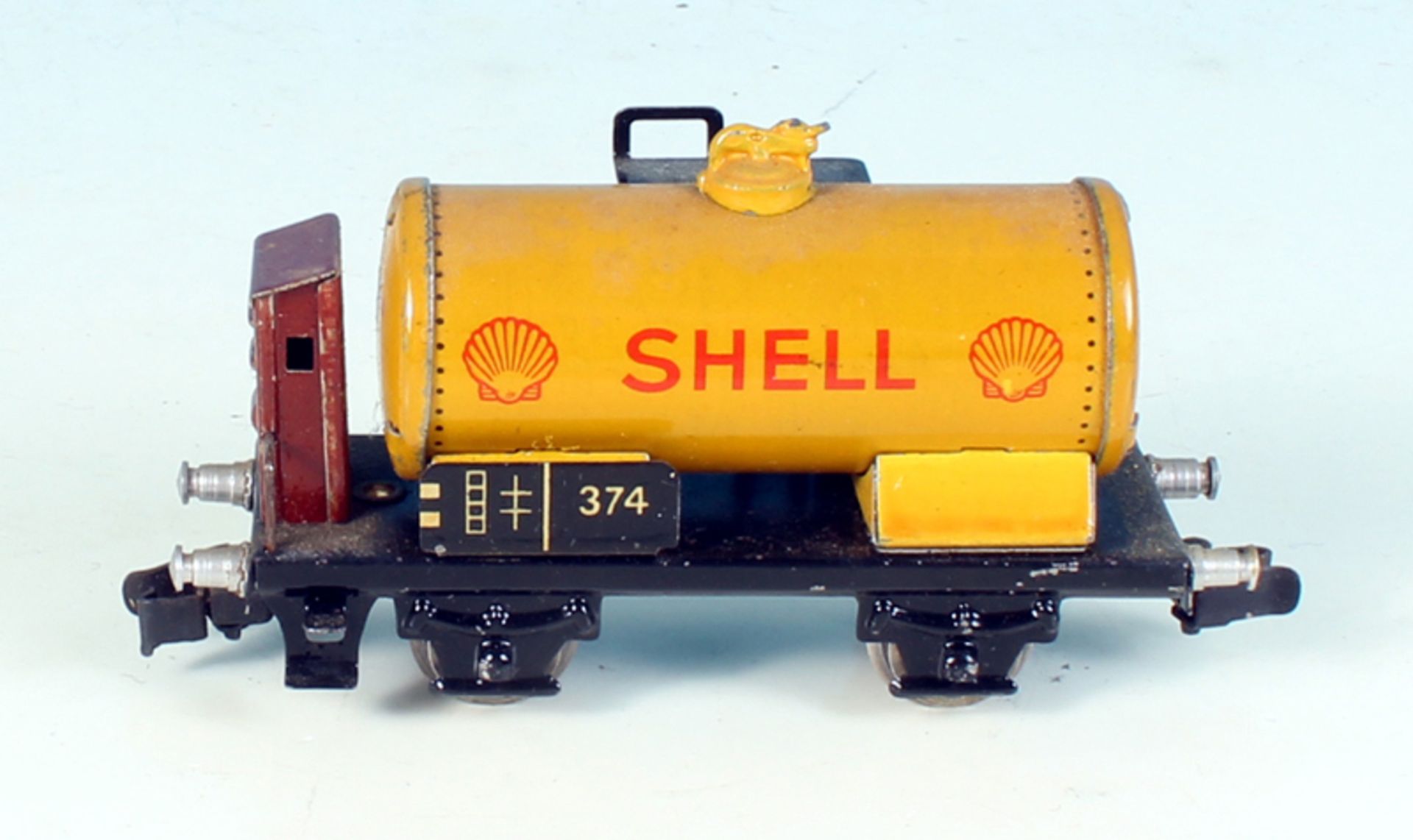 MÄRKLIN Kesselwagen 374 "SHELL"