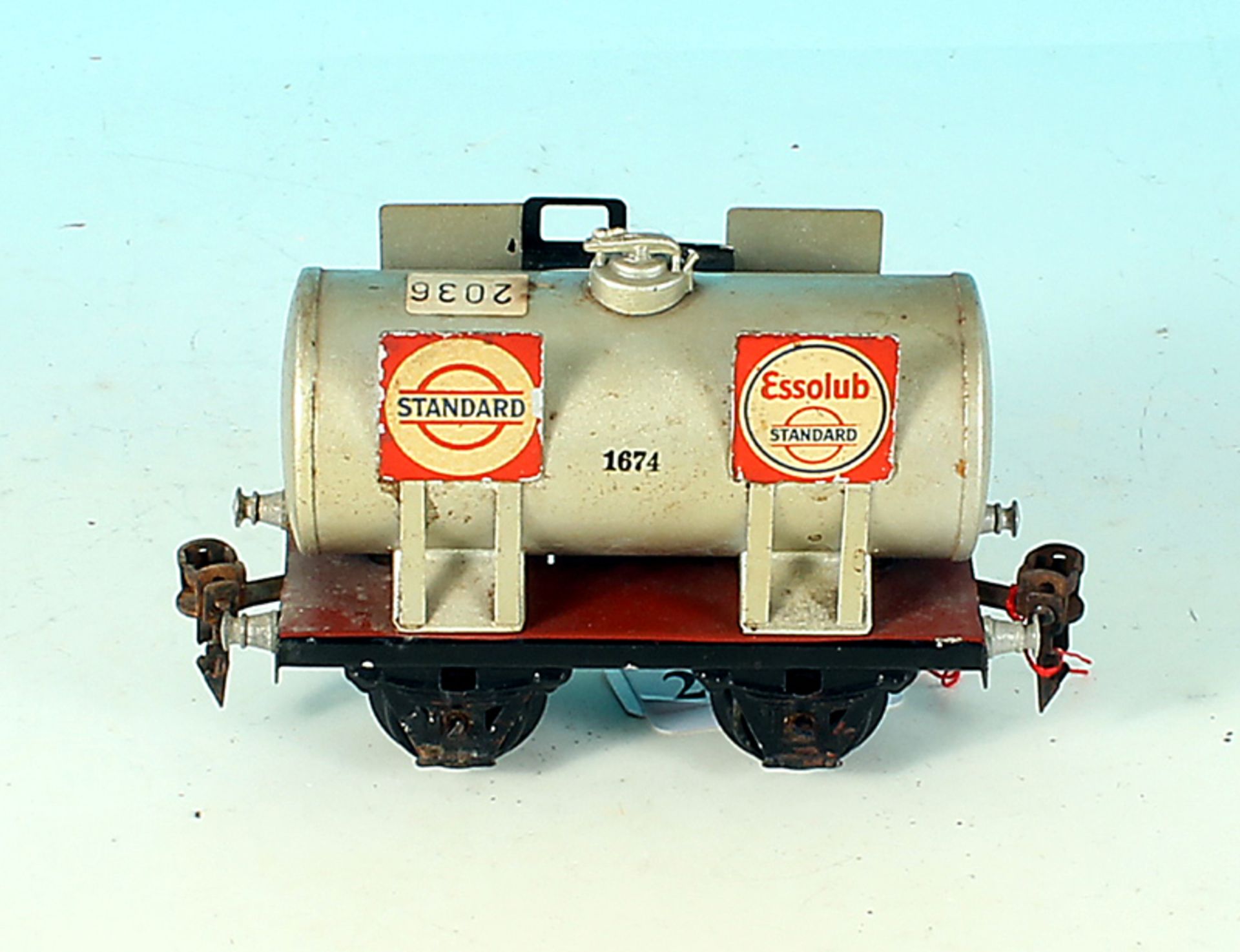 MÄRKLIN Kesselwagen 1674/0 "ESSO" -  Spur 0