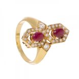 Ring made of 18kt yellow gold. Oval cut rubies with an estimated weight of 0.85 cts. and