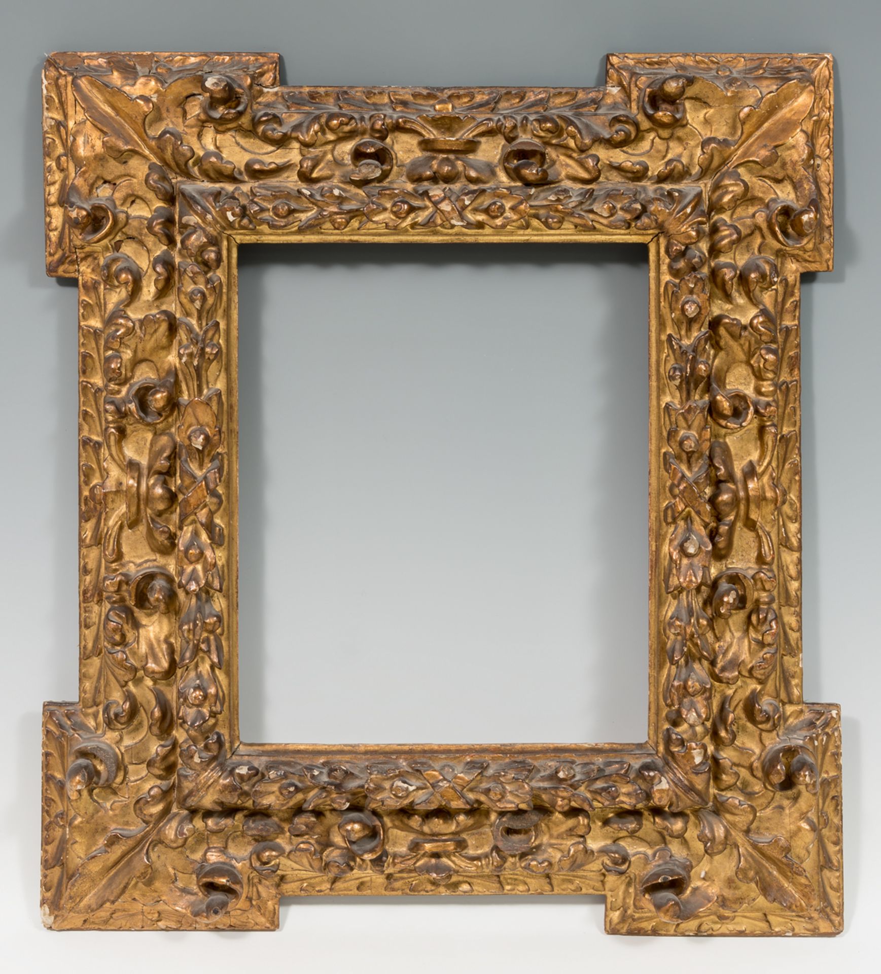 Frame; Spain, second half of the 17th century.Wood found and gilded with fine gold.Measurements;