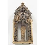 Colonial school; late 18th century."Virgin and Child".Bronze.Measurements: 11.5 x 5 x 5 x 5 cm.
