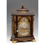 Bracket type clock, George III, signed WILLIANS HUGHES. London, 1784.Mahogany case, with important