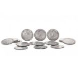 Lot of twenty 5 pesetas coins.Sterling silver of 0,900 thousandths.Weight: 25 grs. (each one).