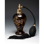 Perfume atomiser. Murano, Italy, first half of the 20th century.Blown glass.Provenance: Spanish