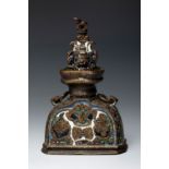 Oriental perfume box. Possibly India, 19th century.Bronze and enamel.Provenance: Private Spanish