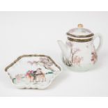 Teapot and saucer; China, Yongzheng period (1722 - 1735).Porcelain. Pink family.The lip of the