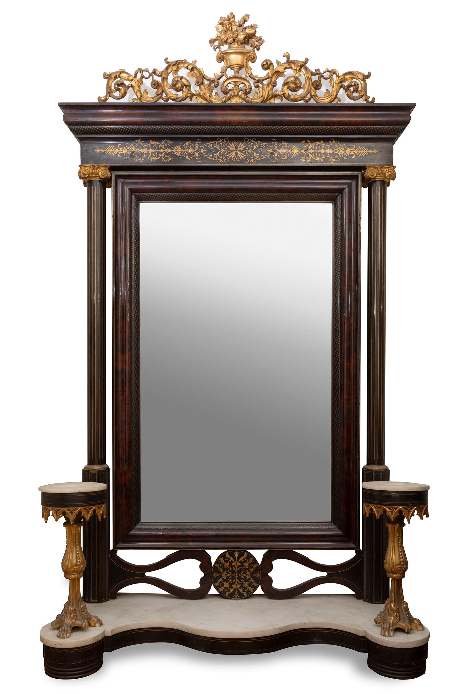 Elizabethan hall mirror, XIX century.Mahogany wood and marble.Measurements: 297 x 170 x 65 cm.Mirror