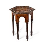 Granada table from the 19th century.Walnut wood and bone inlay.The marquetry is missing in the