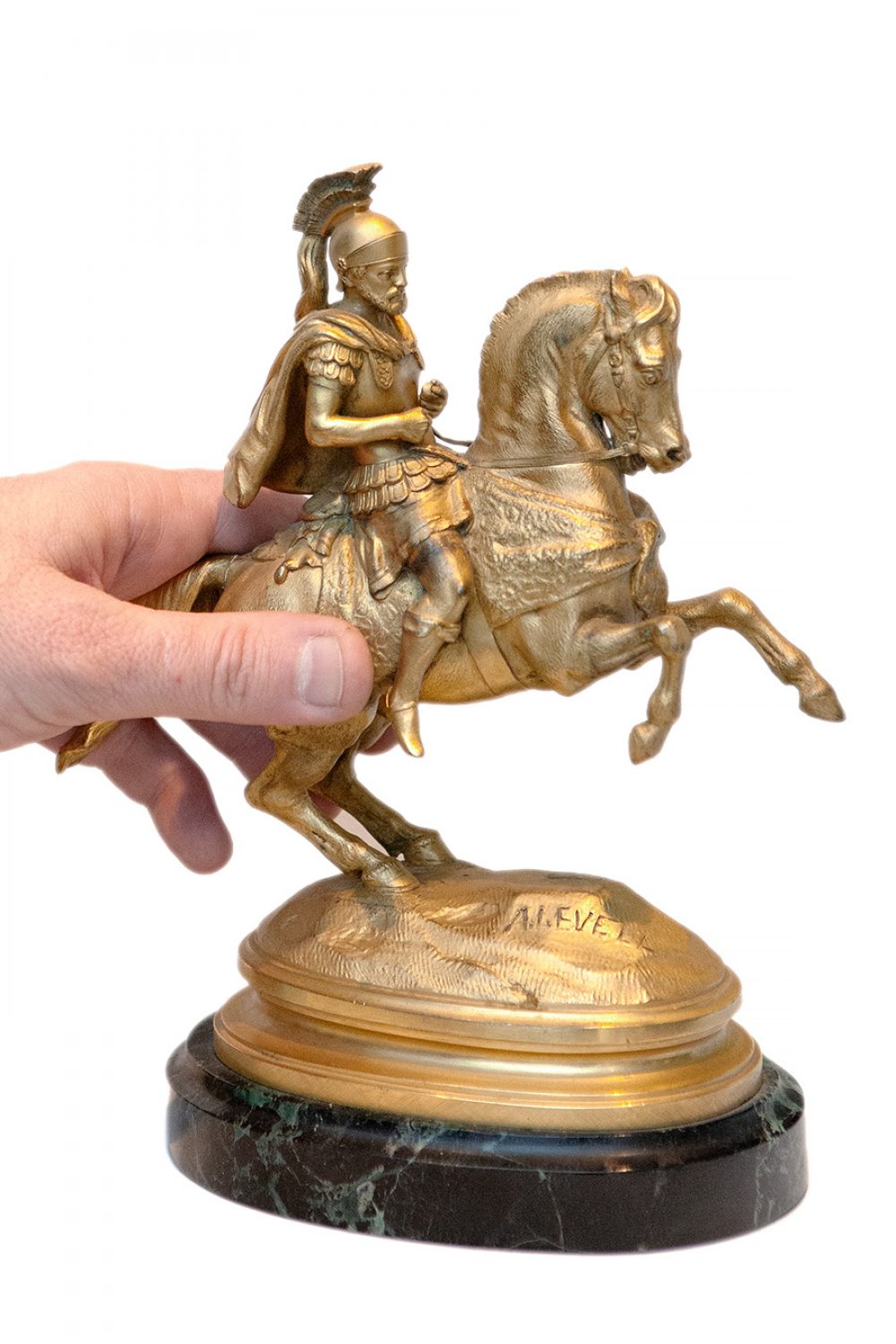 Equestrian sculpture, late 19th century.Gilded bronze.Signed by A. Leveel.Size: 22 x 20 x 9 cm; 24 x - Image 5 of 5