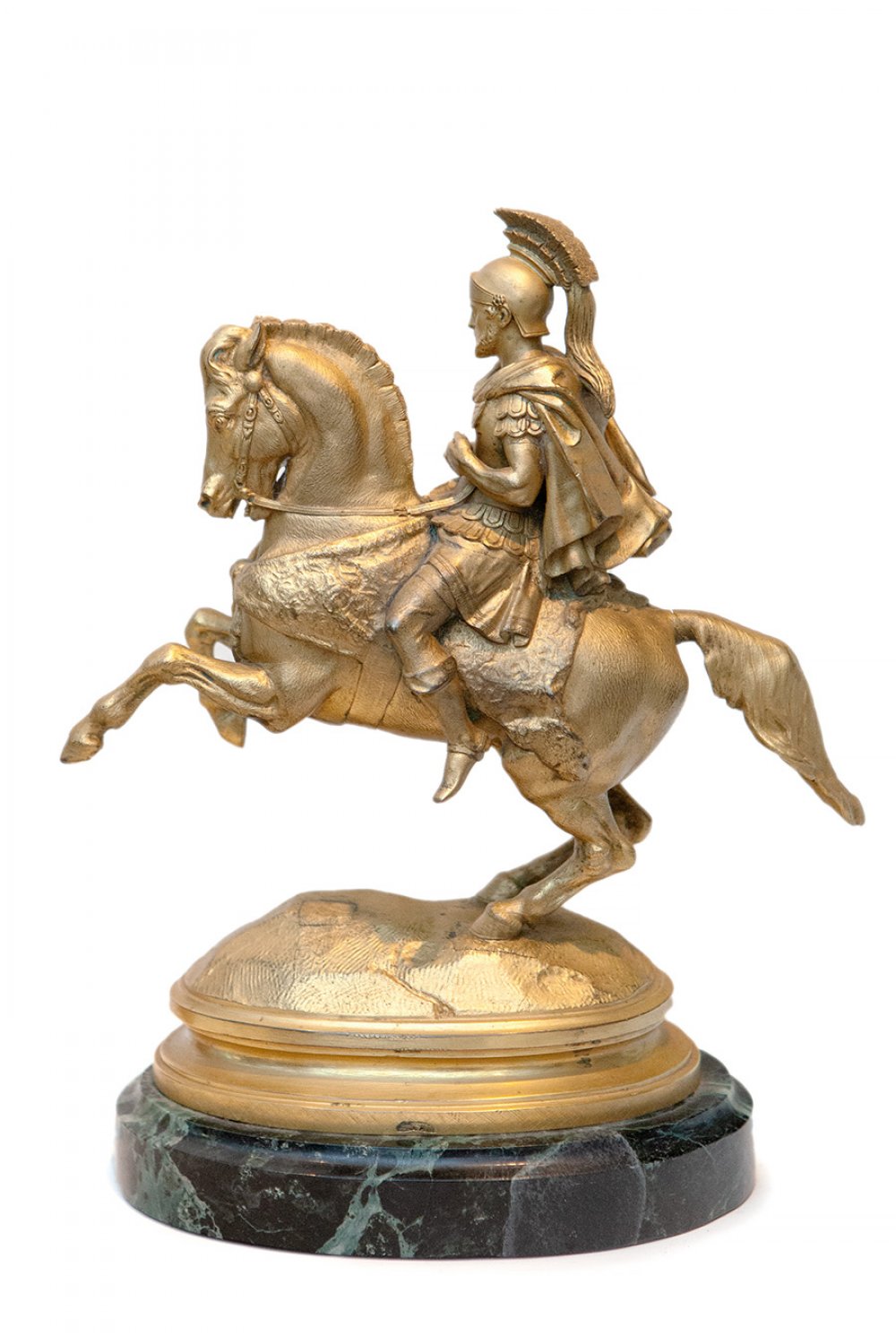 Equestrian sculpture, late 19th century.Gilded bronze.Signed by A. Leveel.Size: 22 x 20 x 9 cm; 24 x