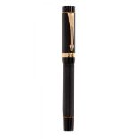 PARKER DUOFOLD GREENWICH FOUNTAIN PENBarrel in black resin and 18 kts. gold plated decoration.M
