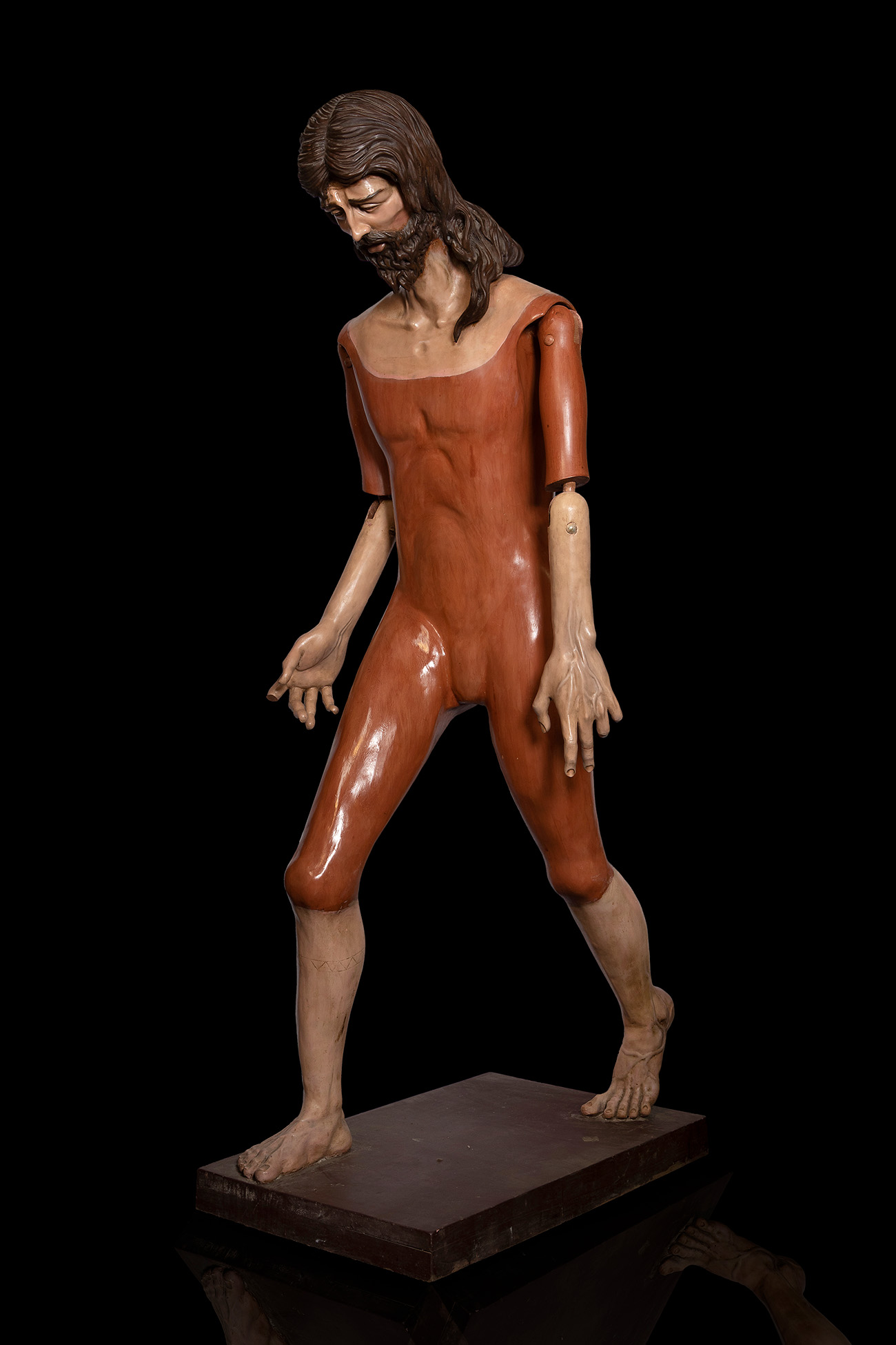 Spanish school, late 19th centuryChrist. Carved wood, articulated arms.