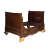 Important transitional Fernandino-Isabeline bed, ca. 1835.Rosewood and inlaid with brass and