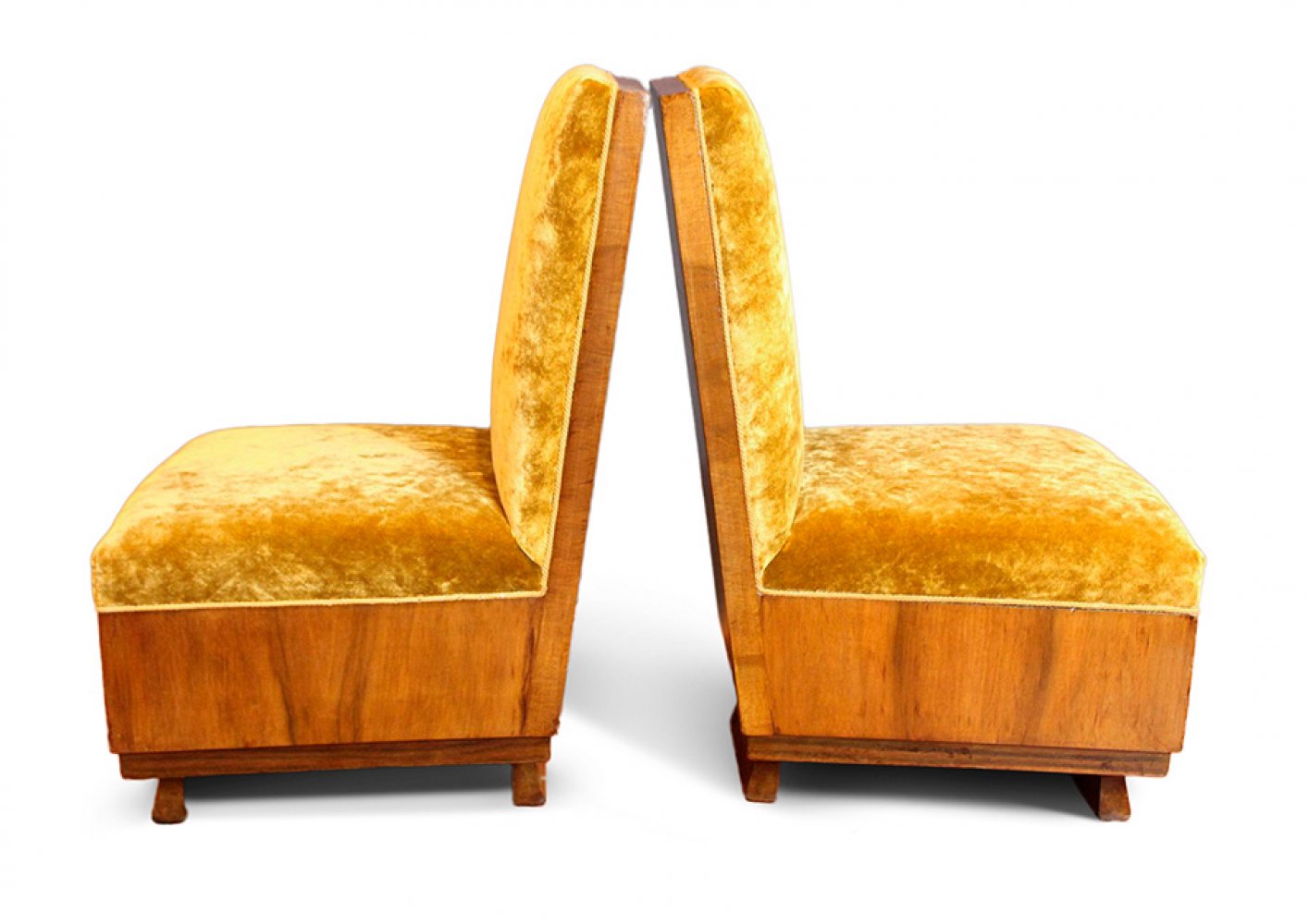 Pair of Mid Century armchairs.Wood and velvet.The piece will be available approximately 15 days - Image 3 of 3