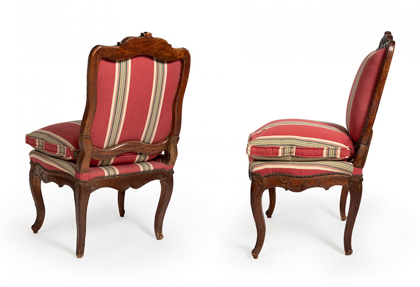 Pair of Louis XV armchairs. France, ca. 1750.Walnut wood.Measurements: 90 x 53 x 64 cm.Pair of Louis - Image 6 of 7