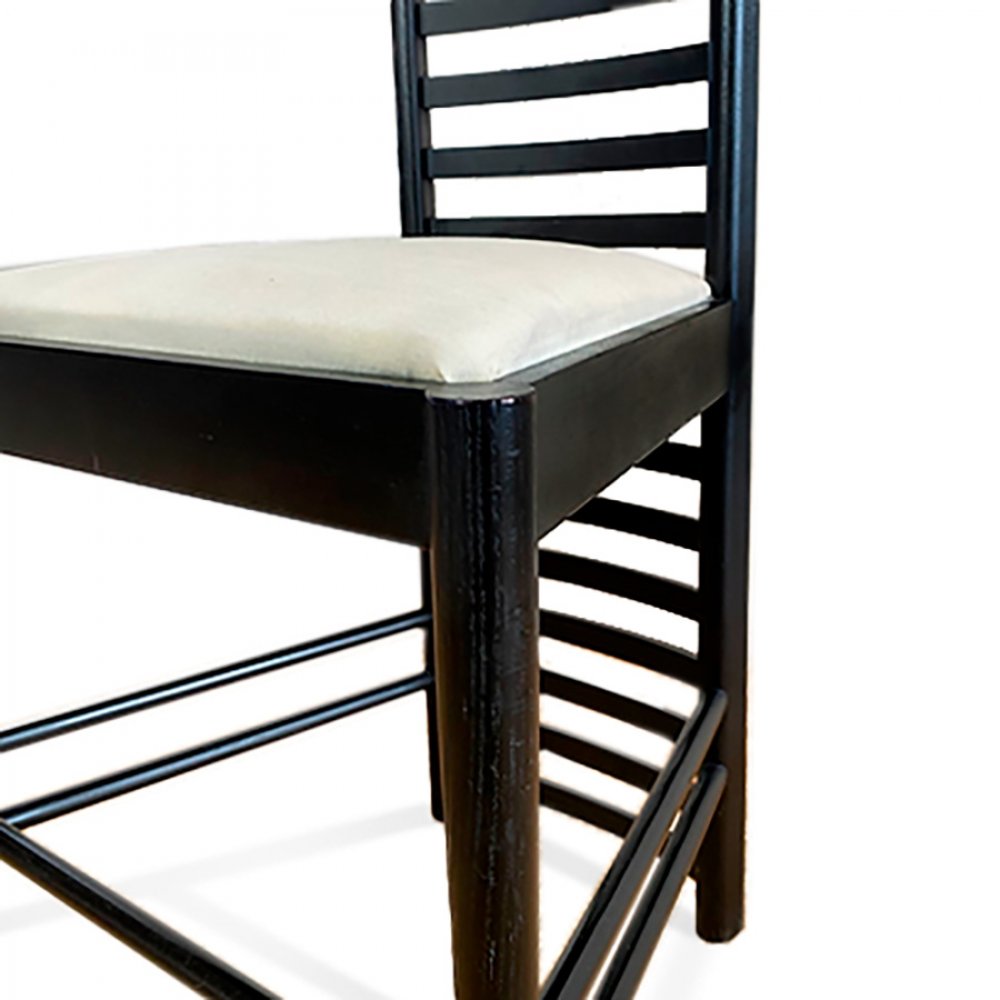 CHARLES RENNIE MACKINTOSH (Scotland, 1868 - 1928) for ALIVAR.Chair "292 Hill House".Black stained - Image 3 of 8