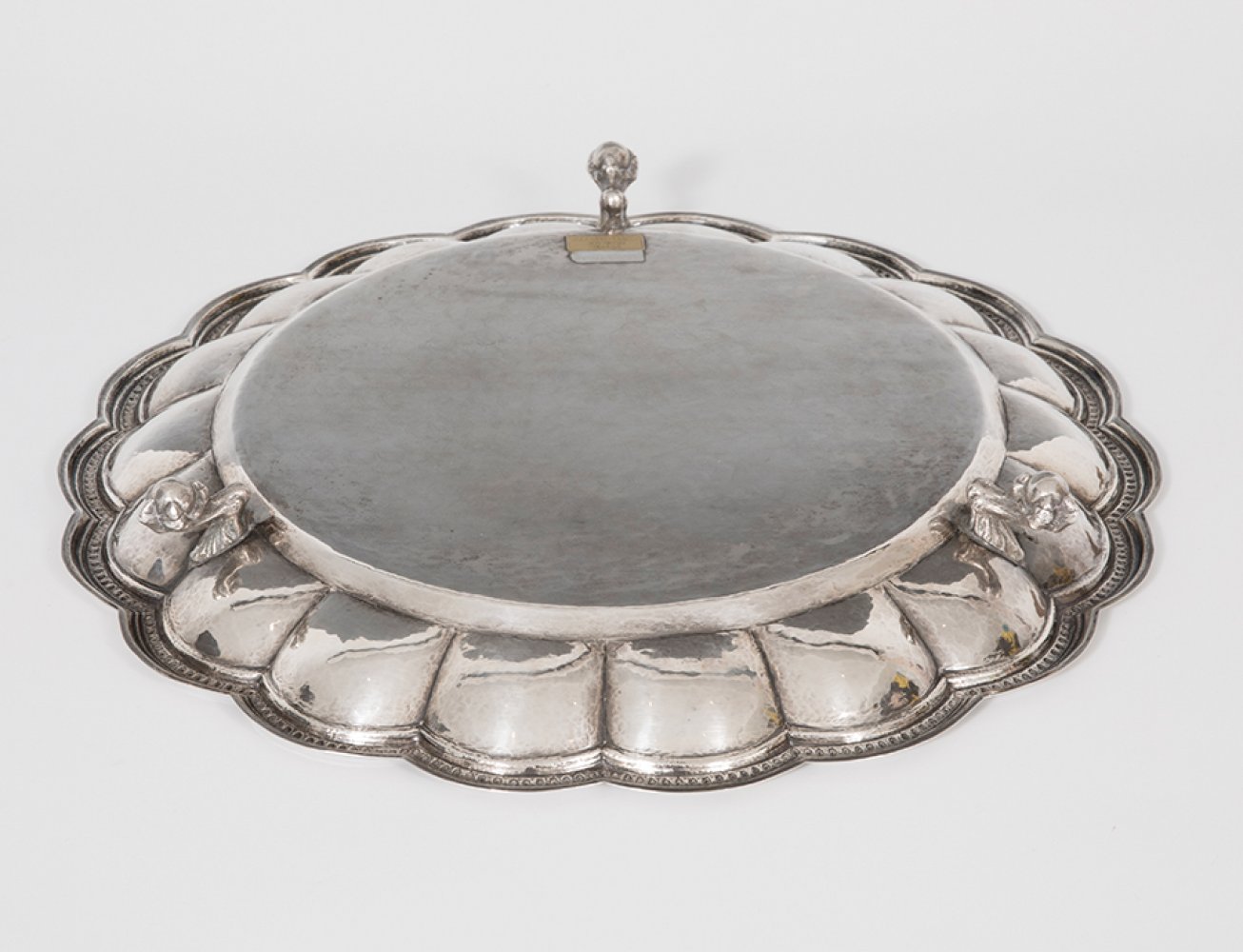 925 silver salver of the firm VILLANUEVA and LAISECA, with a circular poly-lobed shape, with a - Image 2 of 5