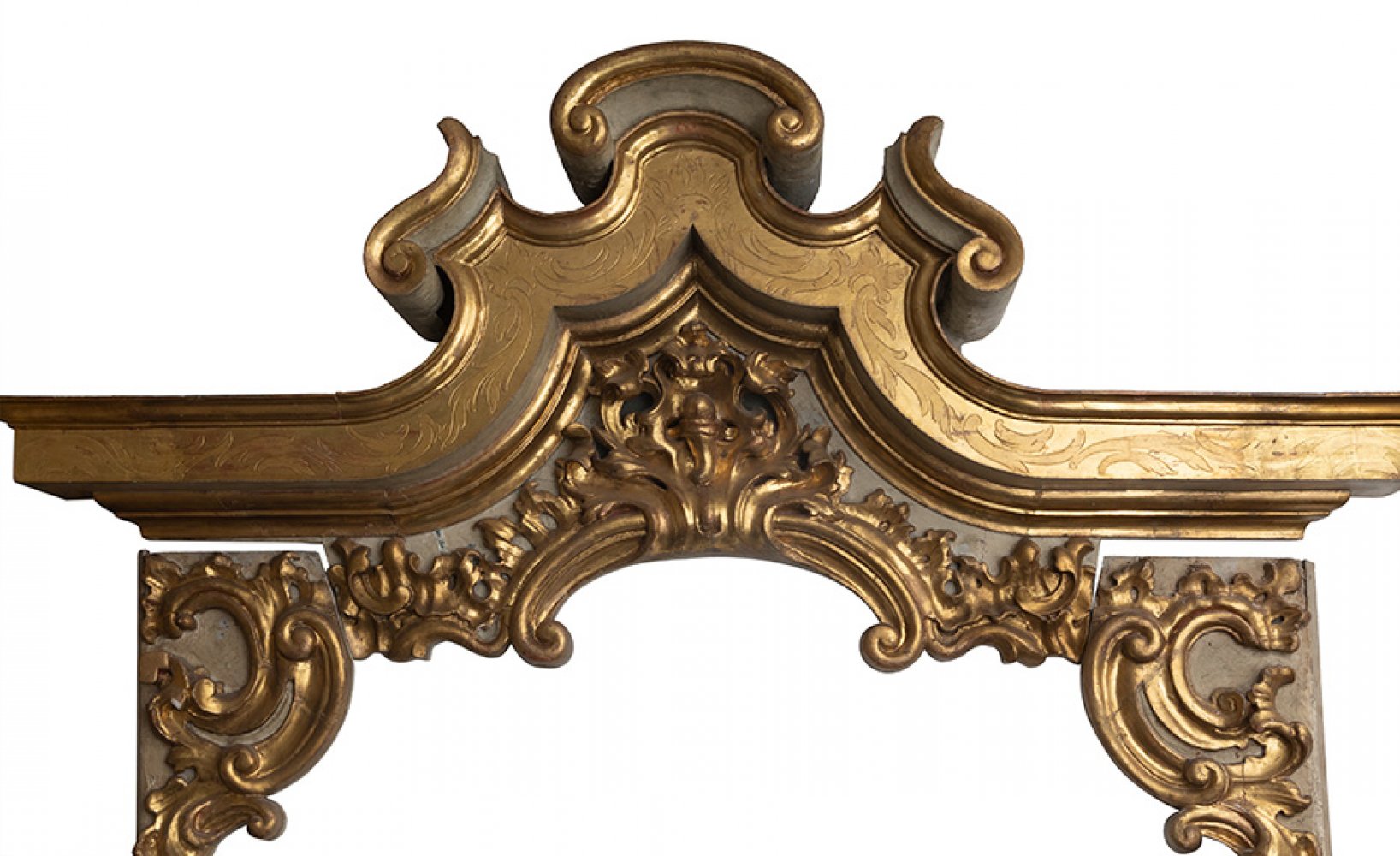 Baroque door frame. Andalusia, pps. 18th c.Carved, gilded and polychrome wood.Removable in three - Image 2 of 4