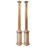 Pair of Tuscan columns, 19th centuryMade of carved wood, polychromed and gilded with gold leaf.