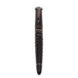 MONTEGRAPPA FOUNTAIN PEN, LIMITED EDITION "BATMAN".Carbon fibre and steel barrel.Rhodium plated 18