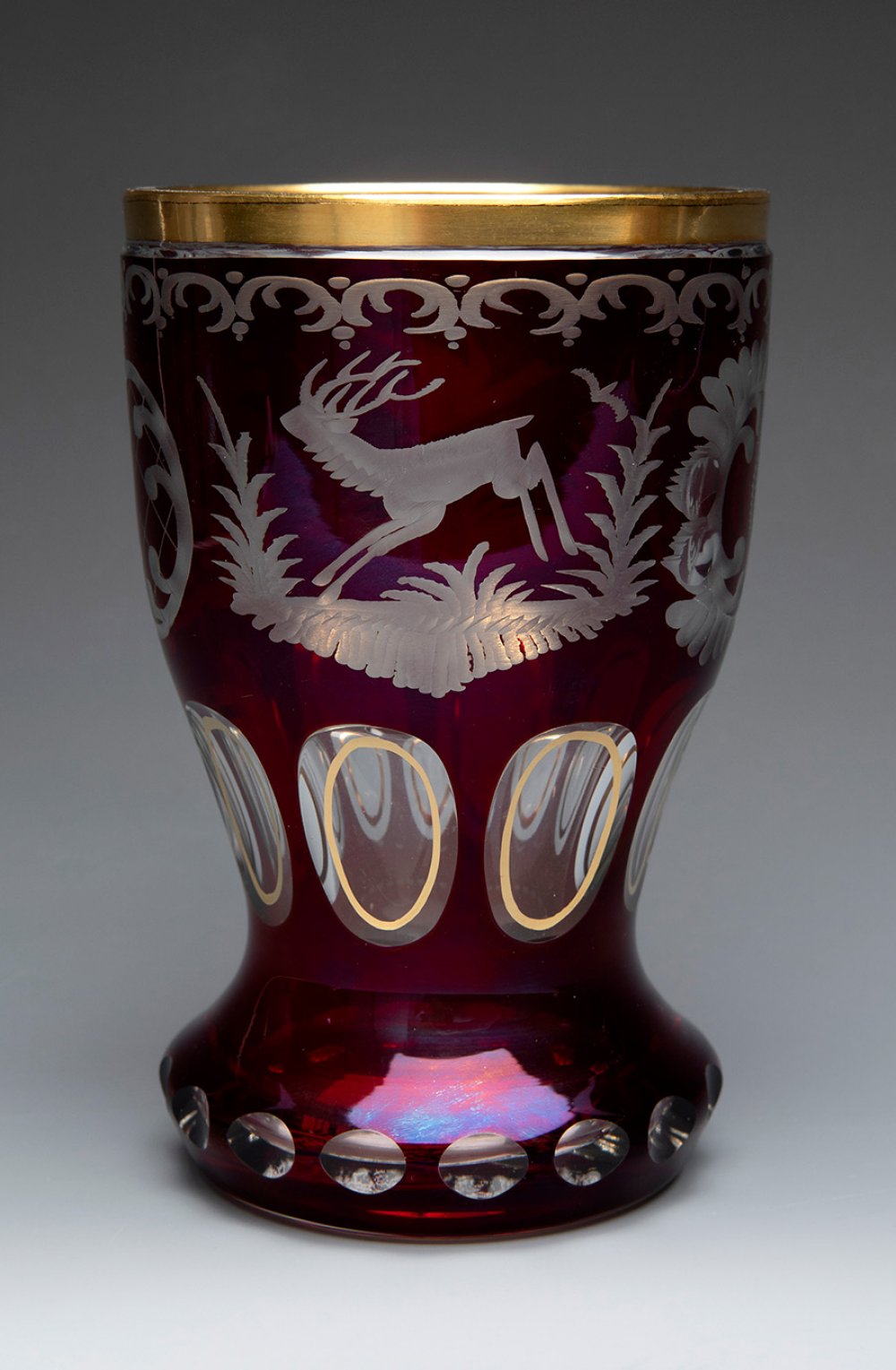BOHEMIA. Czechoslovakia, second half of the 20th century.Two vases and a bonbonniere.In cut glass. - Image 3 of 5