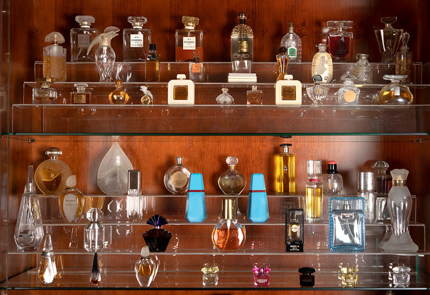 Collection of perfumes and perfumers, from 1925 to the present day.Provenance: Private Spanish - Image 7 of 7