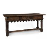 Baroque refectory table, ca. 1600.Walnut wood.Lower crossbeam from a later period. It has old