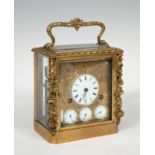 Travel clock from the second half of the 19th century.Gilt bronze.With key.Measurements: 15 x 13.5 x