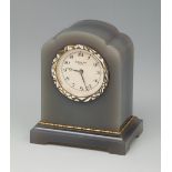 KELLER table clock. art deco, ca. 1920. in agate and enamelled bronze. White dial, Arabic