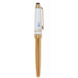 MONTBLANC FOUNTAIN PEN "ANNUAL LIMITED EDITION".Barrel made of painted porcelain and 18 Kts. gold.