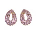 18 kt rose gold earrings, long with movement, with three strips of pink sapphire curds, with a total