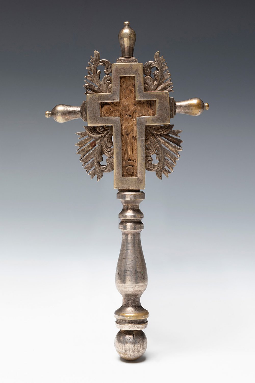 Post-Byzantine Orthodox cross, Mount Athos, 17th century.Cedar wood.In the 19th century it was