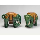 Pair of Chinese garden stools. First half of the 19th century.Glazed Sancai ceramic.Measures: 40 x