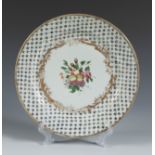 Qianlong Dish, Company of the Indies, after the Louis XV taste, ca. 1740.Enamelled porcelain.It