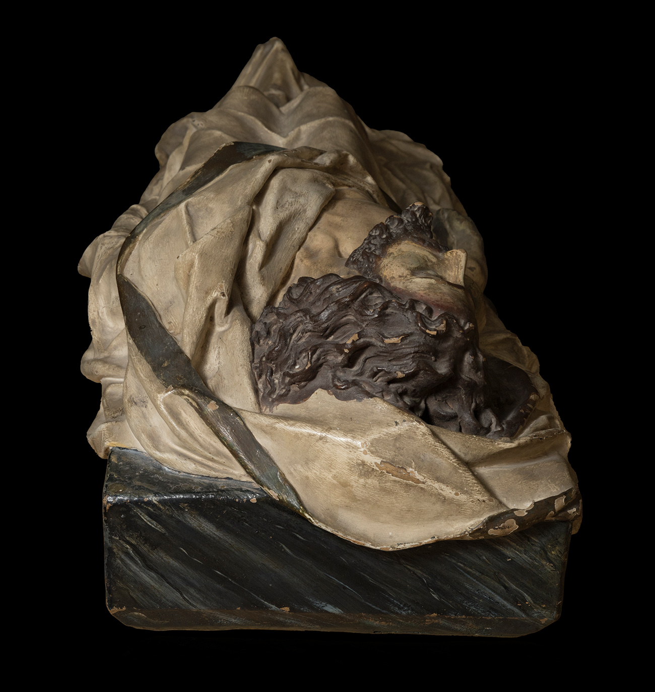 Spanish school; 18th century."Recumbent Christ".Polychrome terracotta.It has slight faults. - Bild 5 aus 7