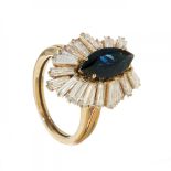 GREGORY ring in 18kt yellow gold. Ballerina model with taper-cut diamonds with ca. 3.51 cts. central