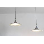 GOFFREDO REGGIANI (Italy, 1929-2004).Set of 2 ceiling lamps, 1980s.ABS, grey.Slight wear and tear