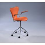 ARNE JACOBSEN (Denmark, 1902 - 1971) for FRITZ HANSEN.Syveren" office chair, model 3217, design